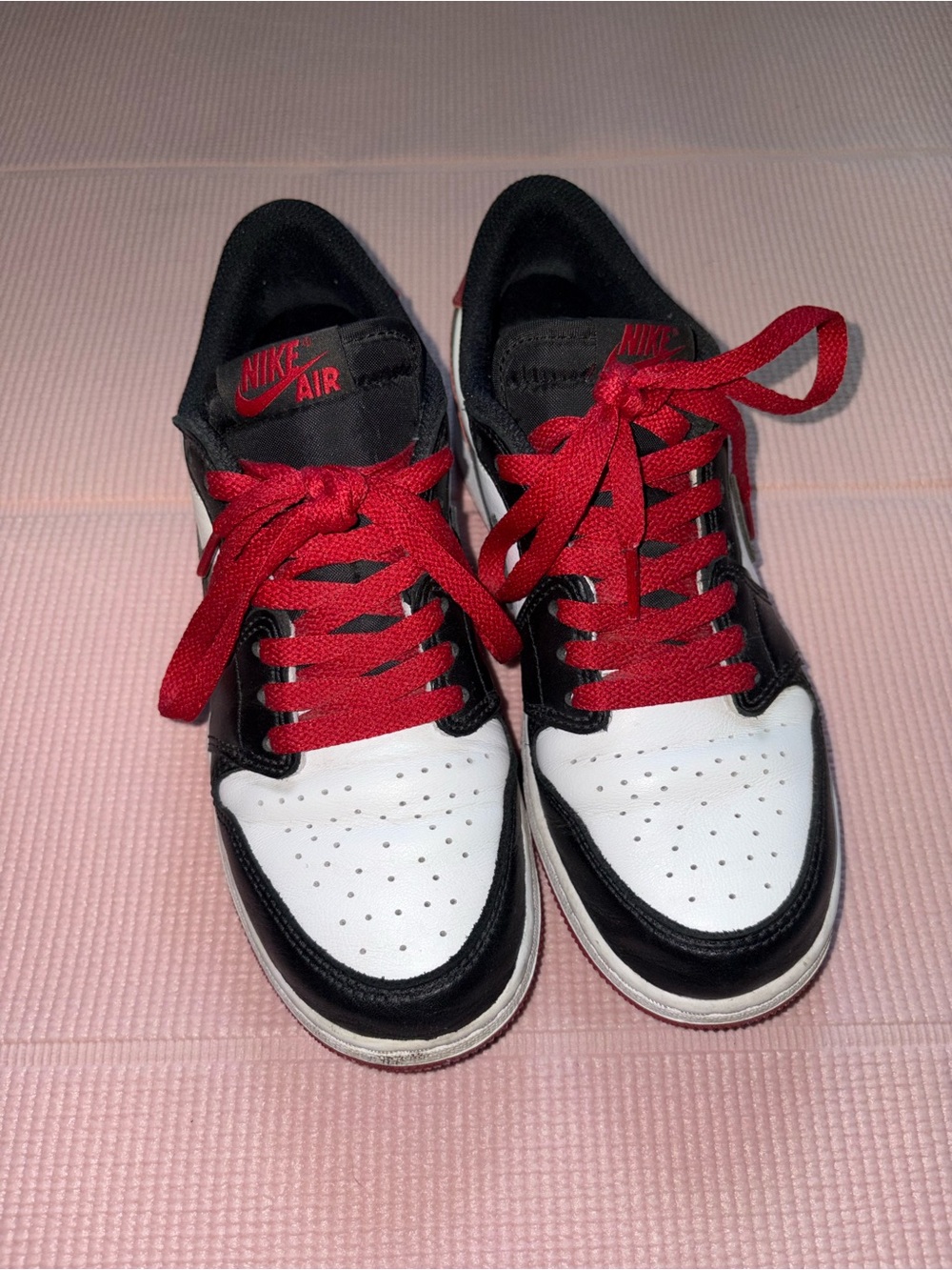 Air Jordan 1 Retro Low OG 'Black Toe' 2023 - Size 6Y (7.5 women’s)